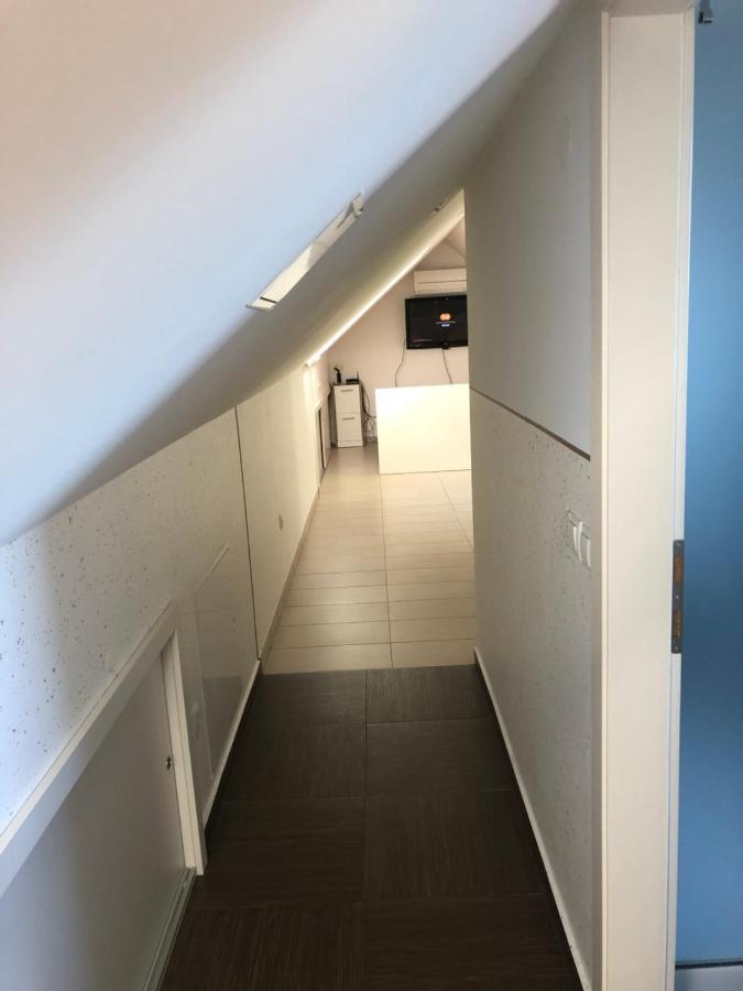 Apartma Ajda Apartment Kranj Bagian luar foto