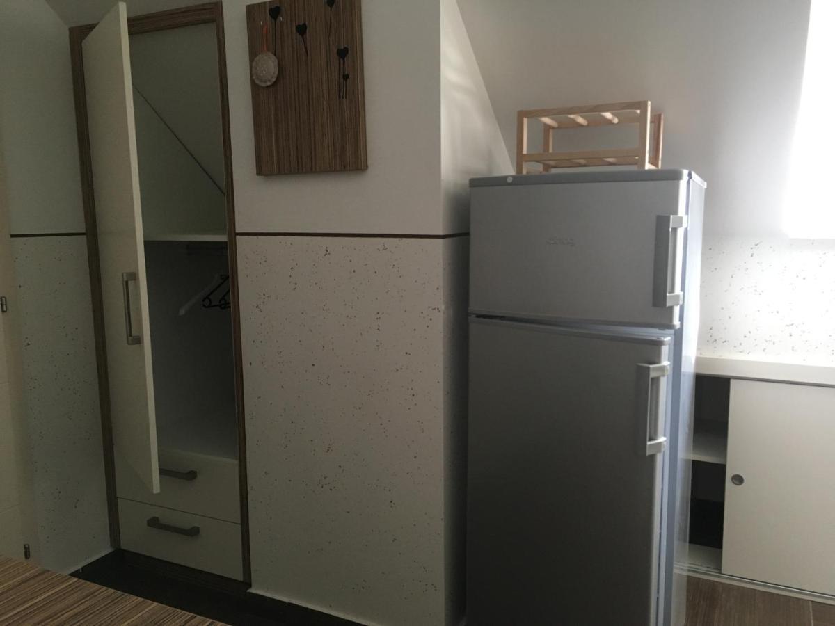 Apartma Ajda Apartment Kranj Bagian luar foto